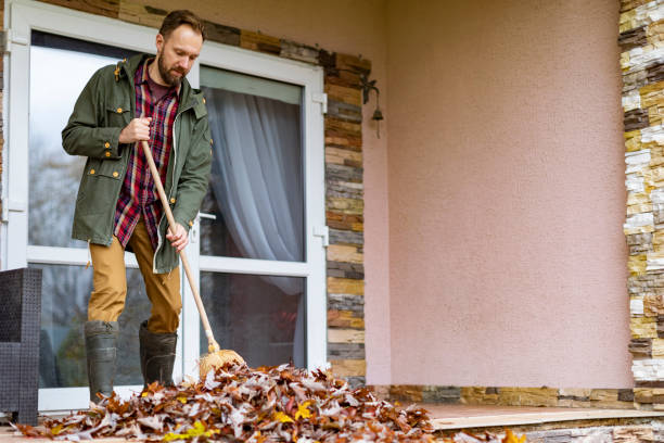 Best Hot Tub Removal  in Beloit, OH